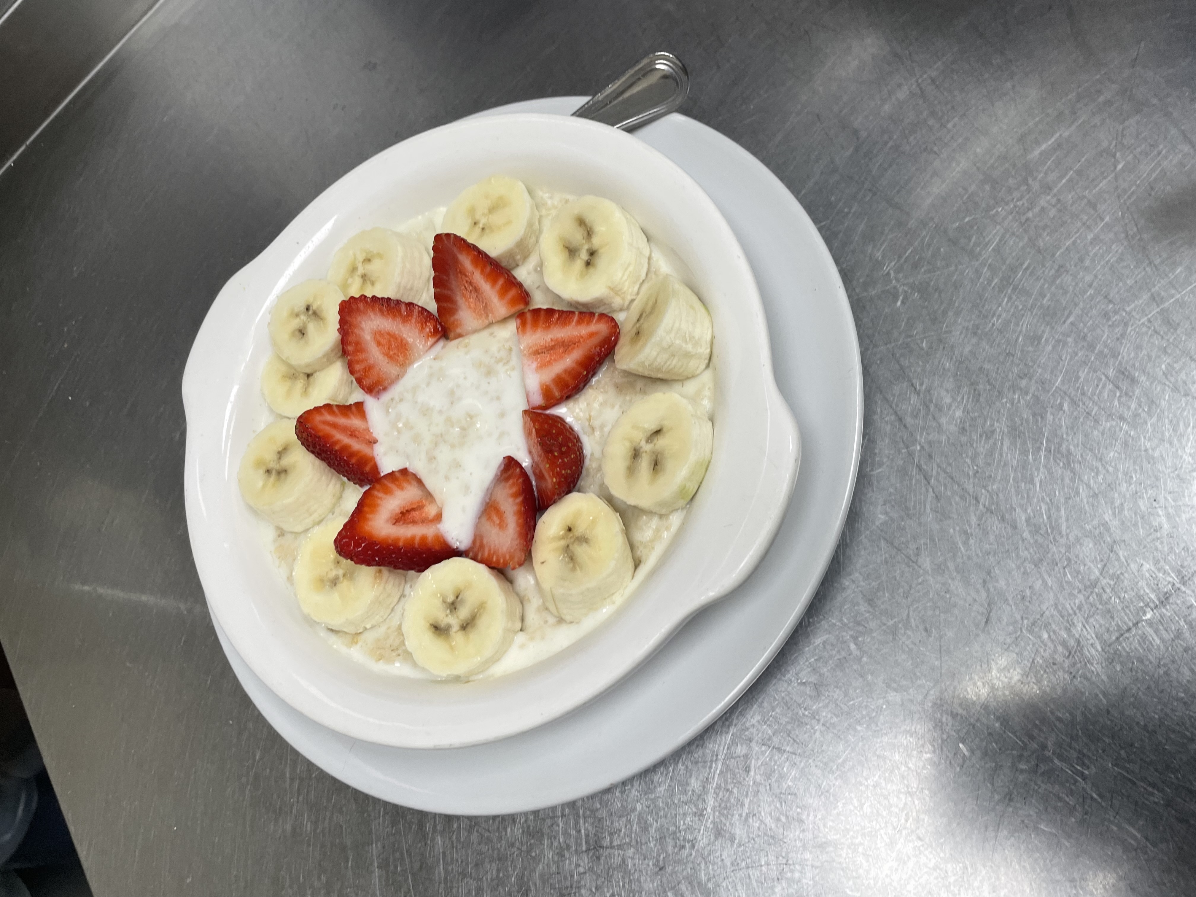 Hot Banana Oatmeal